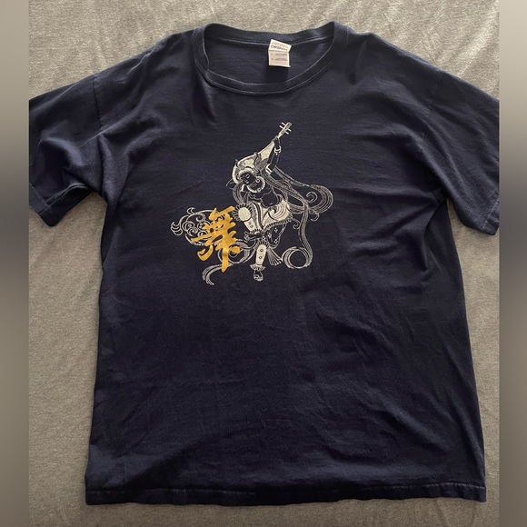 Shen Yun 2019~ Tee - Picture 1 of 4